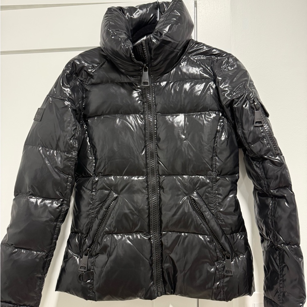 SAM Women's Black Puffer Jacket
